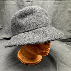 Vintage Agust Black Knit Bucket Hat Fedora